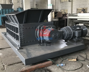 塑料撕碎機(jī)的工作環(huán)境和檢查有哪些要求？